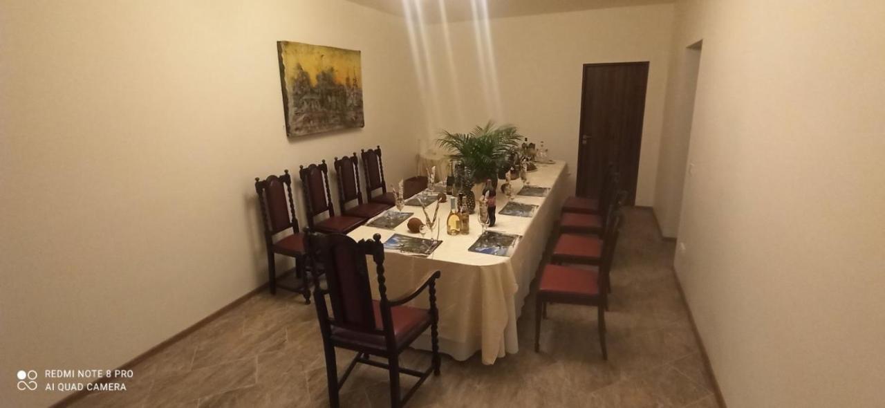 فندق Sveciu Namai Prie Sirvintu Akmeniai المظهر الخارجي الصورة